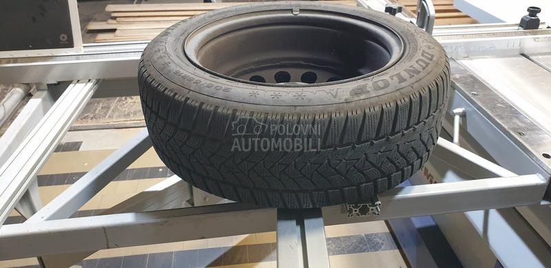 Dunlop 205/55 R16 Zimska