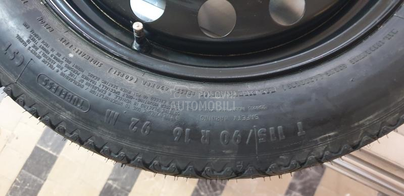 Dunlop 205/55 R16 Zimska