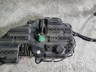 Rezervoar AdBlue za Renault Megane od 2020. do 2025. god.