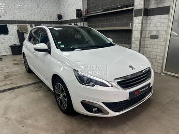 Peugeot 308 1.2 Allure Pano