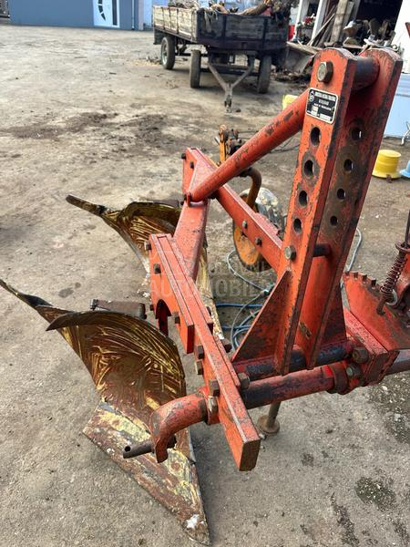 IMT 757 visoki vise plugova