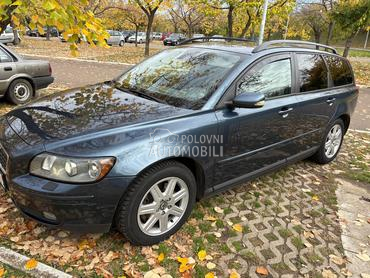 Volvo V50 