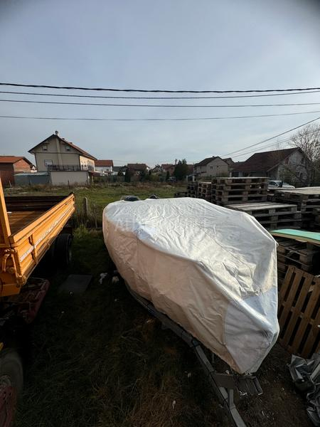 Quicksilver ACTIVE CABINE 555