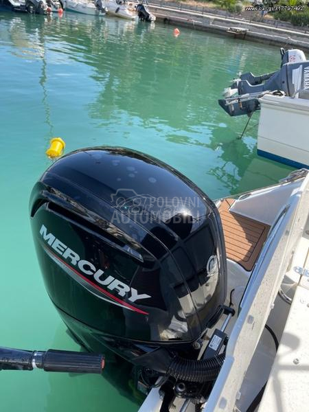 Quicksilver ACTIVE CABINE 555