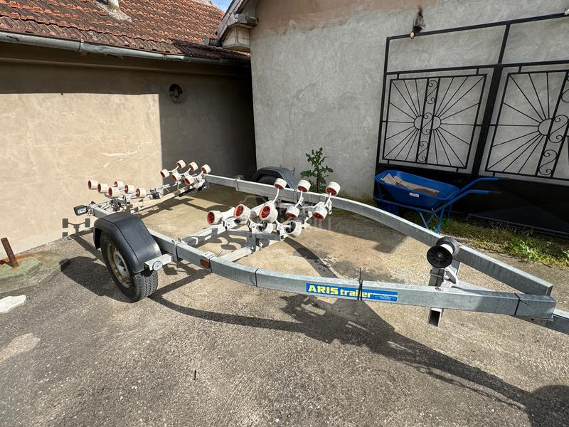 Quicksilver ACTIVE CABINE 555