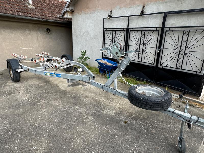 Quicksilver ACTIVE CABINE 555