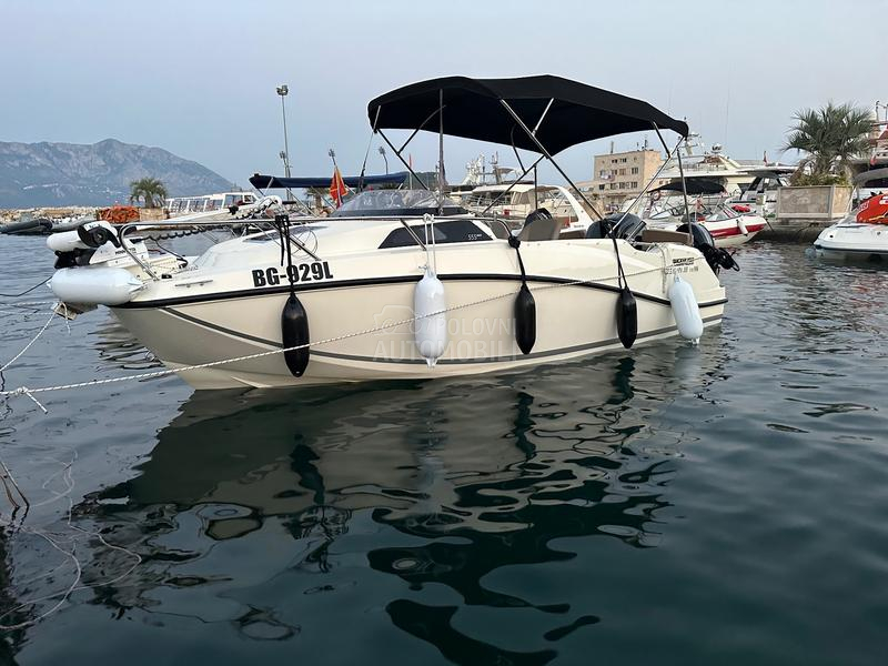 Quicksilver ACTIVE CABINE 555