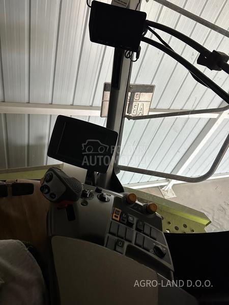 Claas Lexion 760