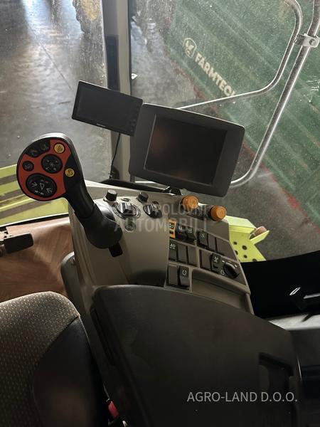 Claas Lexion 750