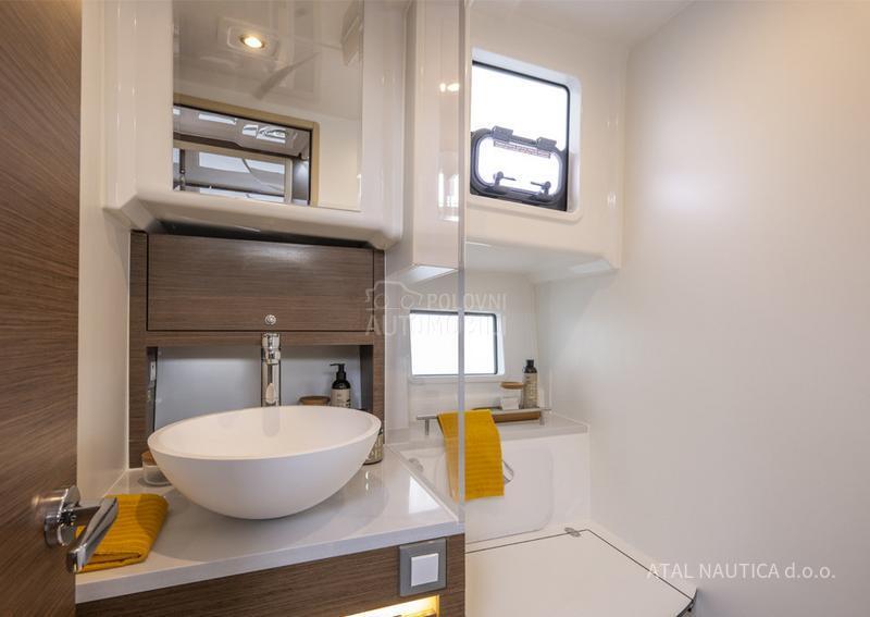 Delphia yachts 11 Sedan