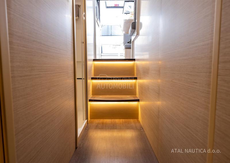 Delphia yachts 11 Sedan