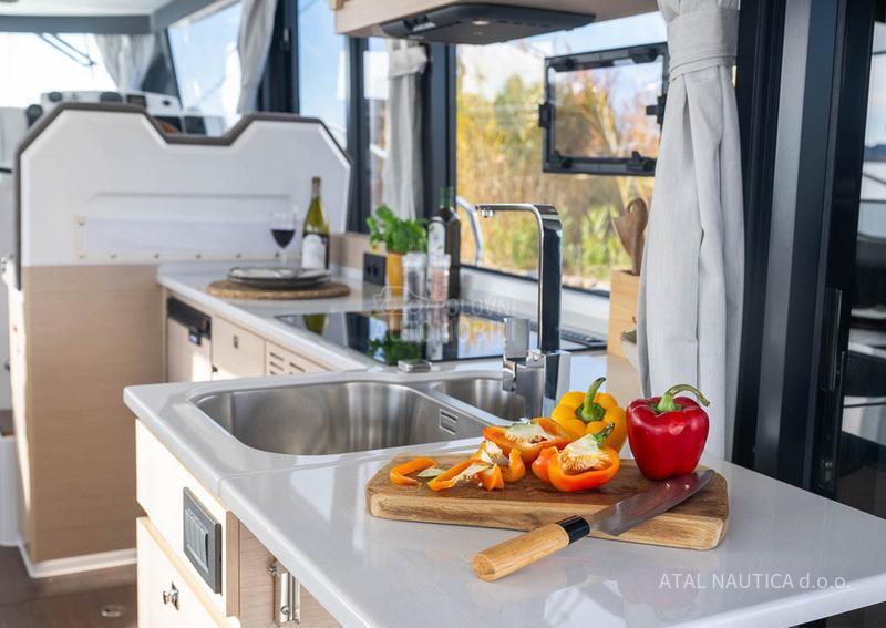 Delphia yachts 12 Sedan