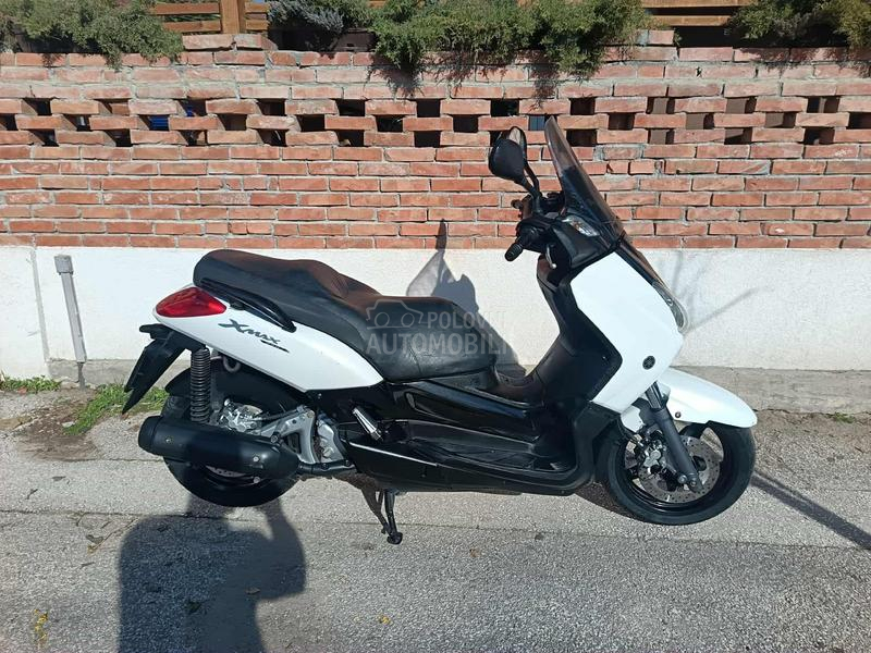 Yamaha x max 250 ie xmax