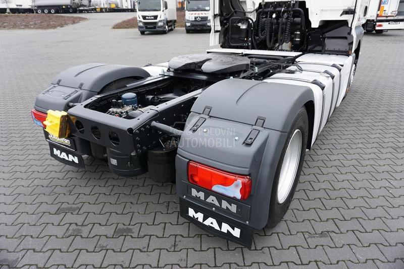 MAN TGX tegljač DOM1837
