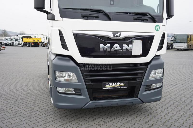 MAN TGX tegljač DOM1837
