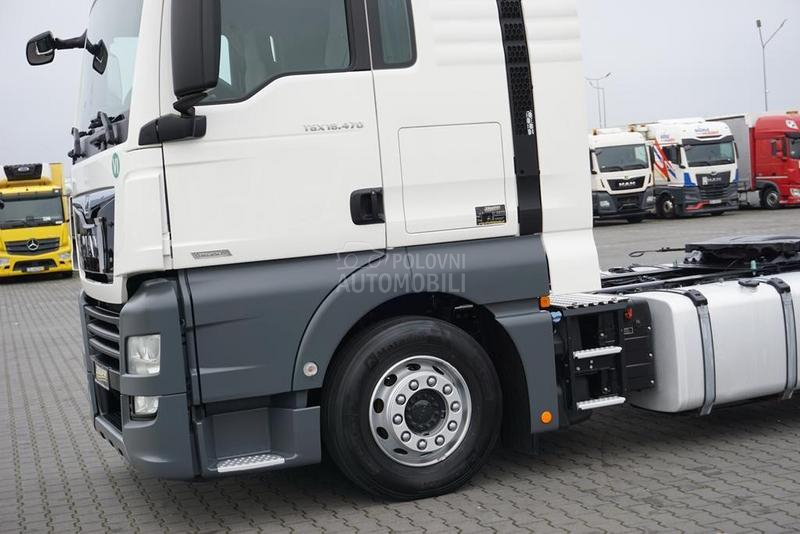 MAN TGX tegljač DOM1837