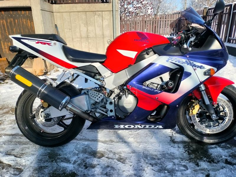 Honda CBR 929