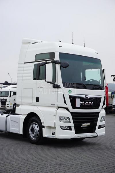 MAN TGX tegljač DOM1838