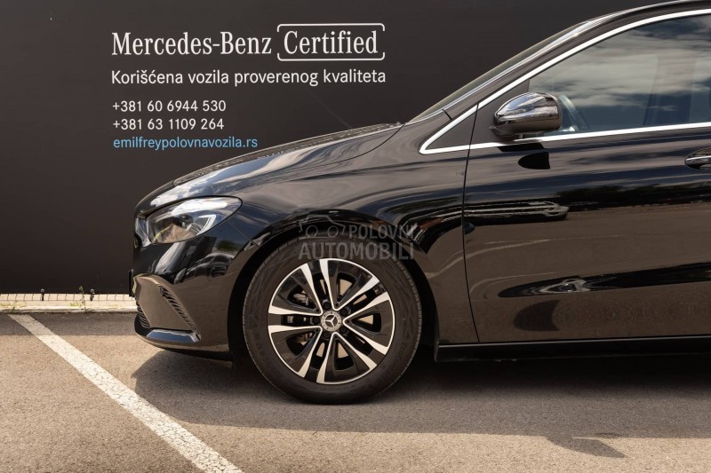 Mercedes Benz B 180 