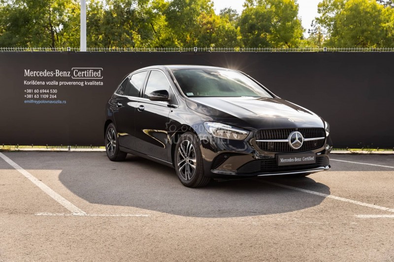 Mercedes Benz B 180 