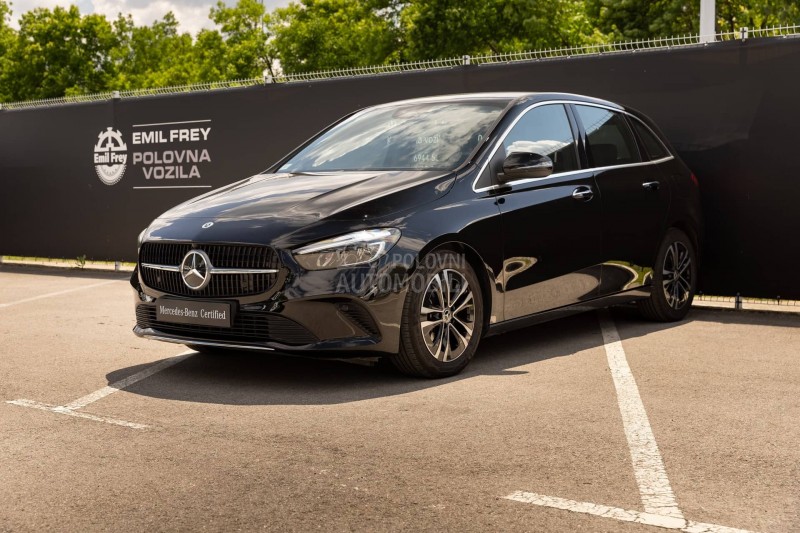 Mercedes Benz B 180 