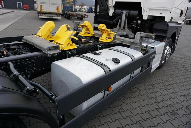 MAN TGX kontejnera DOM1839