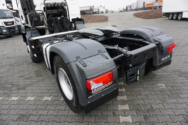 MAN TGS tegljač DOM1841