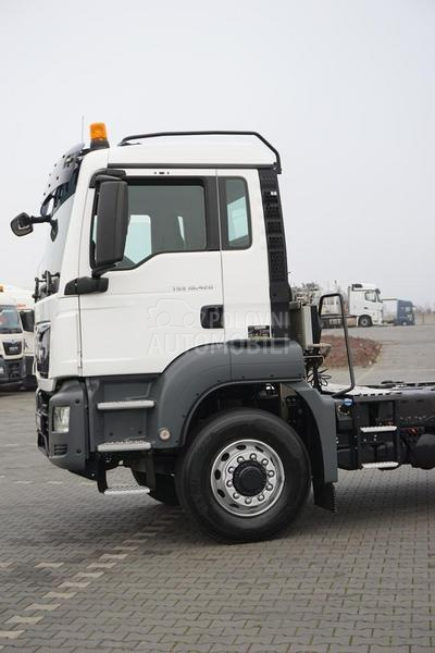 MAN TGS tegljač DOM1841