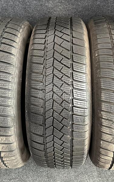 Continental 205/55 R18 Zimska