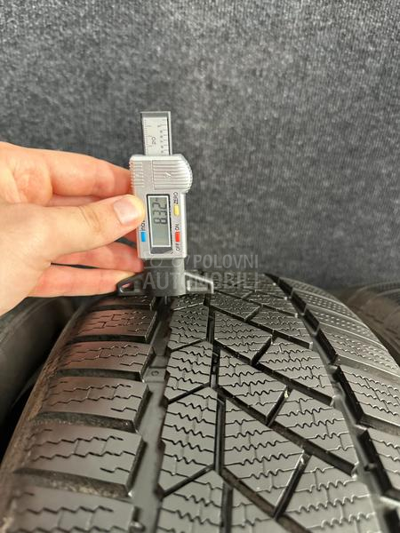 Continental 205/55 R18 Zimska