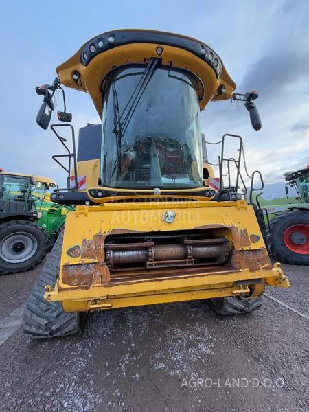 New Holland CR 10.90