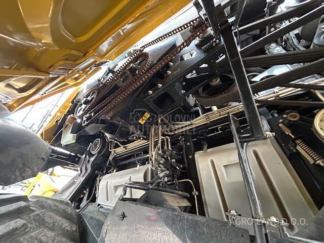 New Holland CR 10.90