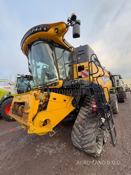 New Holland CR 10.90