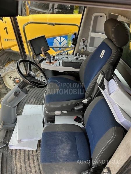 New Holland CR 10.90