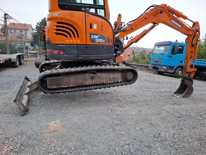Doosan DX 35Z