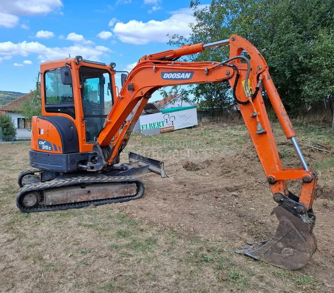 Doosan DX 35Z