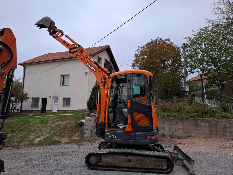 Doosan DX 35Z