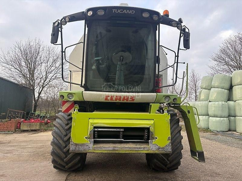 Claas Tucano 430