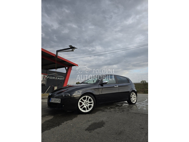 Alfa Romeo 147 TI