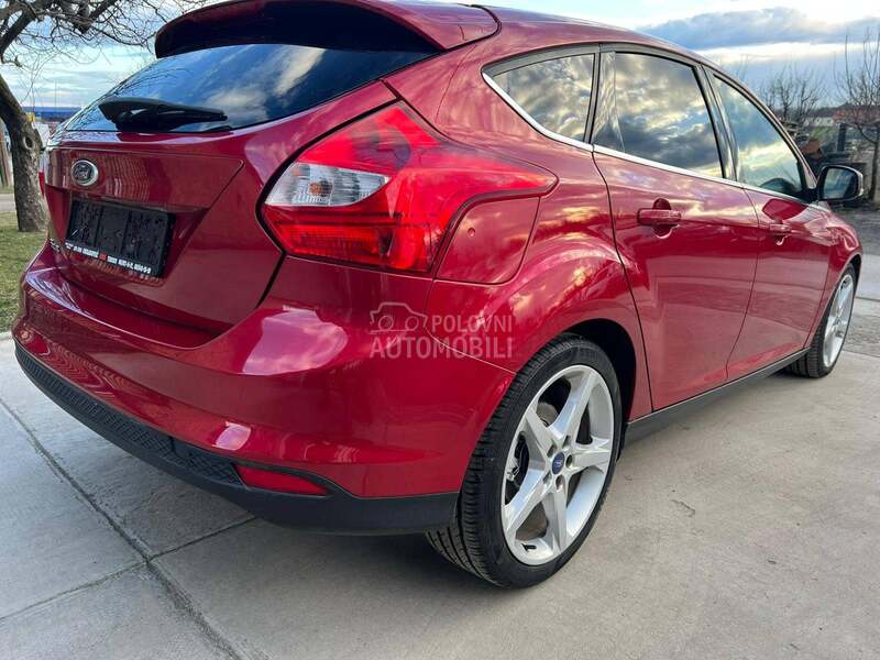 Ford Focus 1.6TDci/T O P/L E D/