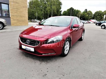 Volvo V40 D2 Momentum Business