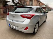 Hyundai i30 1.4 DOHC 16V LED