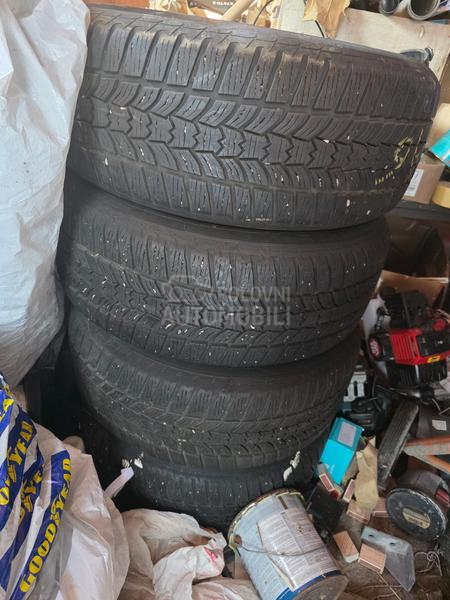 Sava 225/55 R17 Zimska