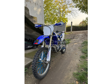 Yamaha yzf
