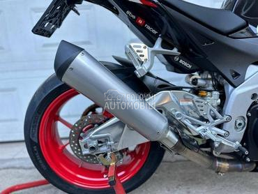 Aprilia Tuono v4 Factory