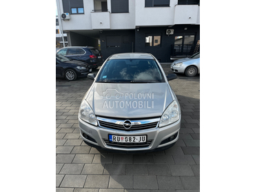 Opel Astra H 
