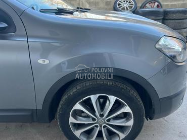 Krilo desno sivo KADG za Nissan Qashqai od 2006. do 2013. god.