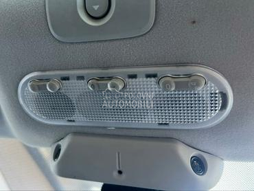 Unutrašnje svetlo za Nissan Qashqai od 2006. do 2013. god.