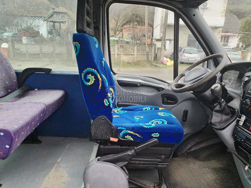 Iveco minibus