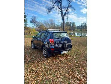Toyota RAV 4 2.0